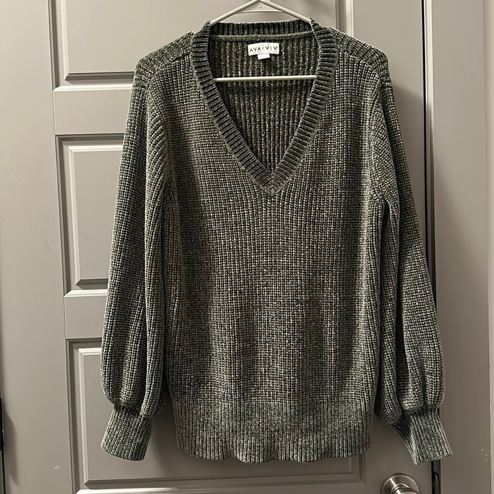 Ava & Viv Womans Green Textured V-Neck Pullover Sweater Size X